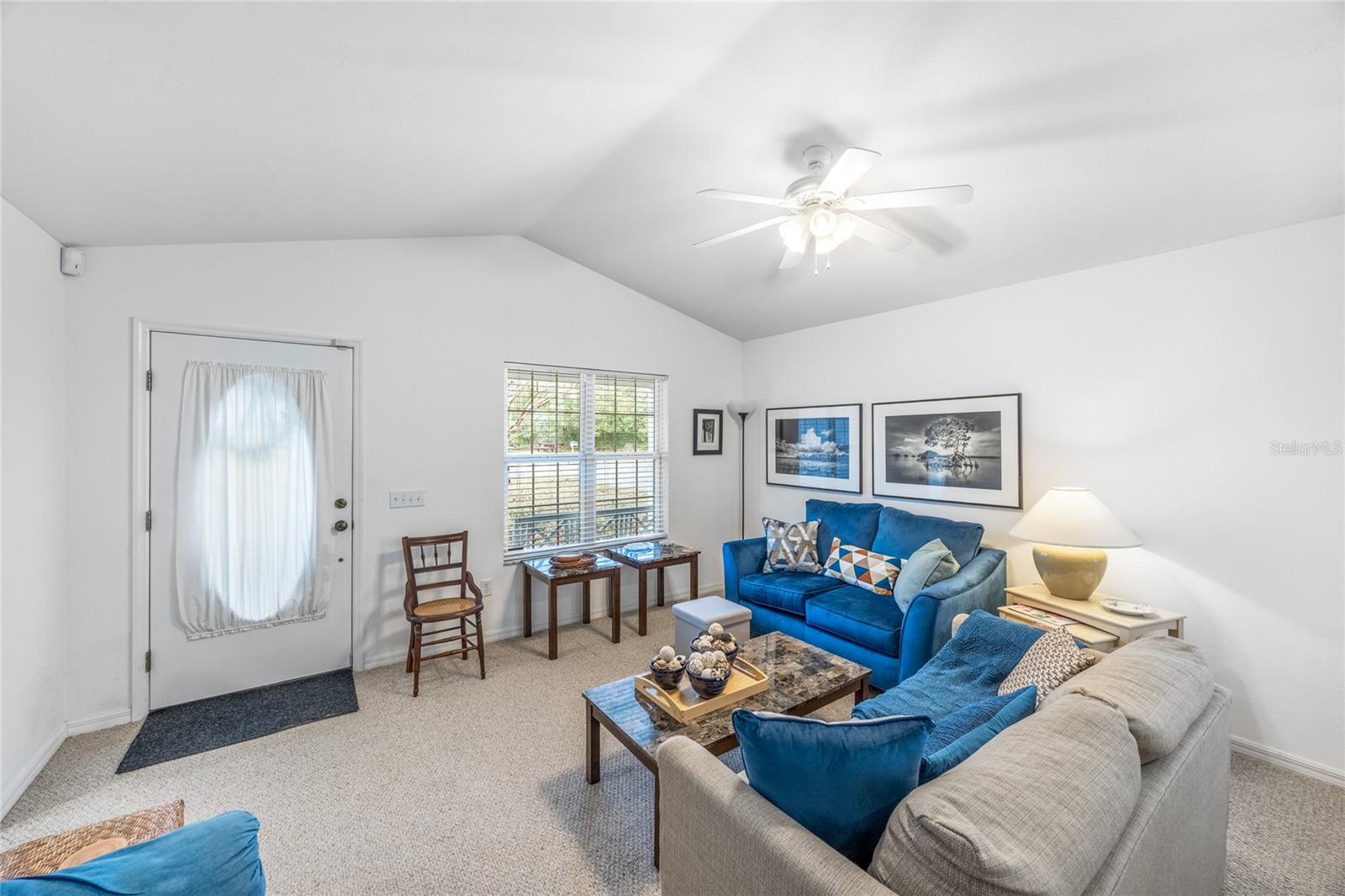 Image 6 of 48 For 719 Town Court