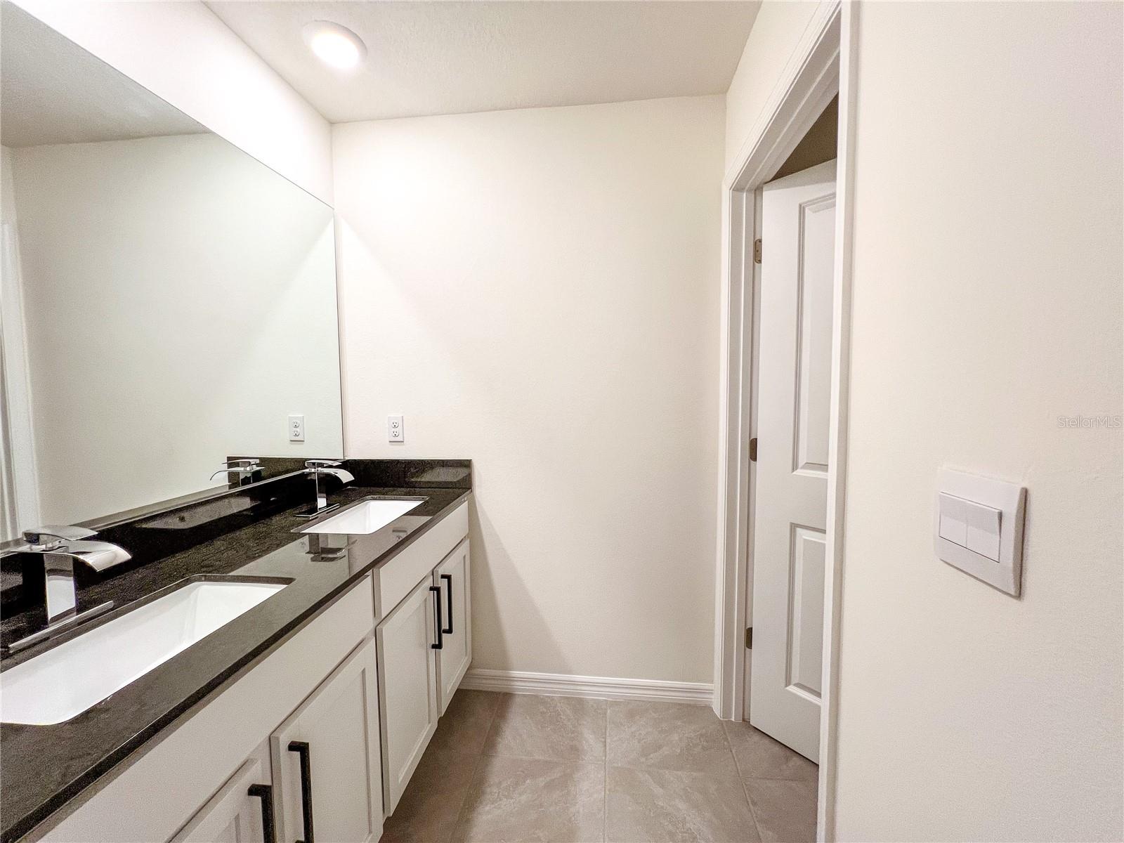 Image 12 of 13 For 19069 165th Lane