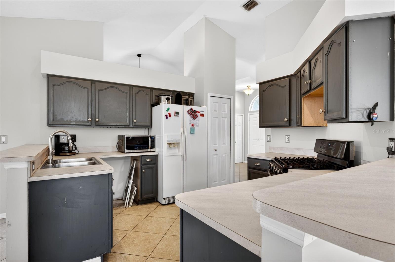 Image 18 of 45 For 5102 Cocoplum Avenue