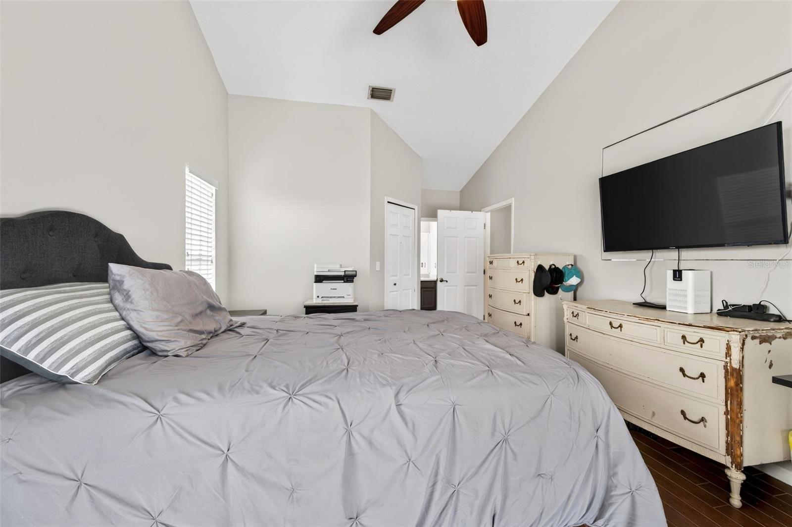 Image 29 of 45 For 5102 Cocoplum Avenue