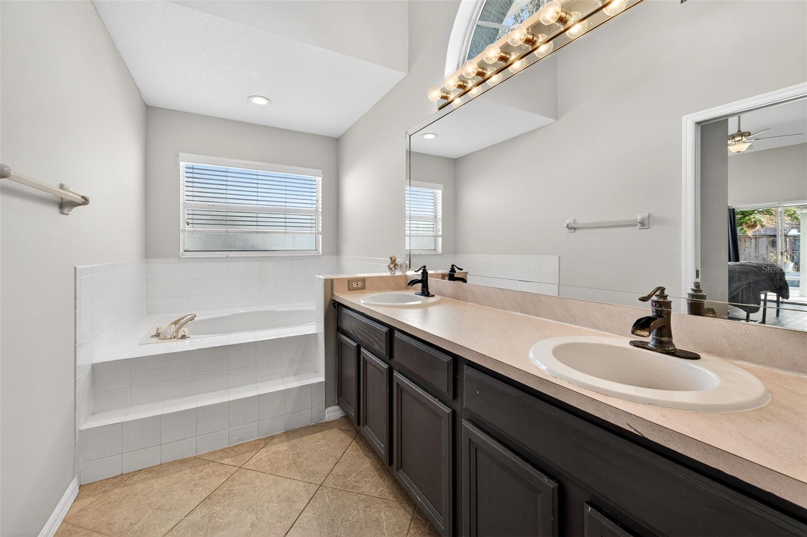 Image 30 of 45 For 5102 Cocoplum Avenue