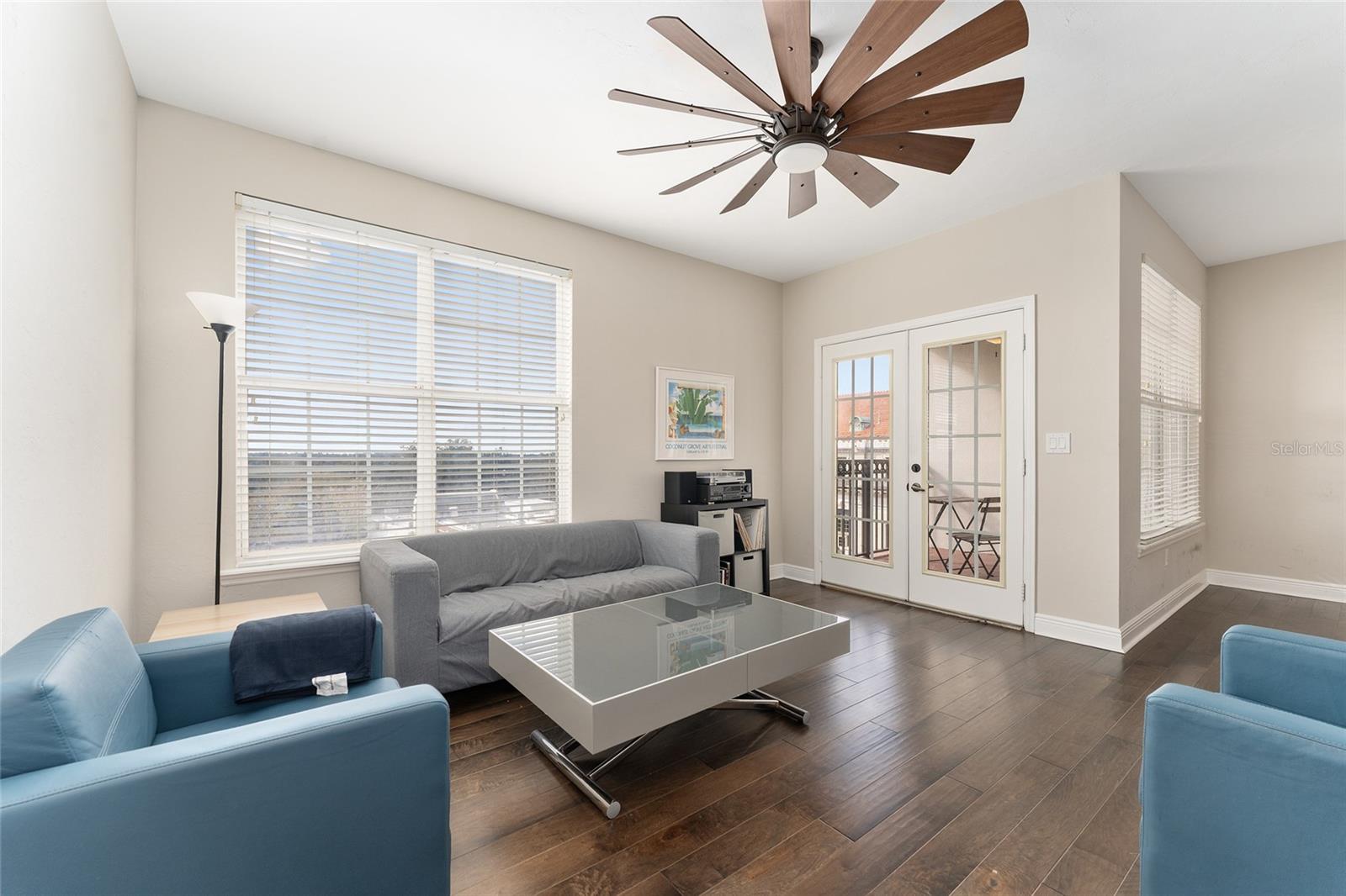 Image 12 of 59 For 201 2nd Avenue 418