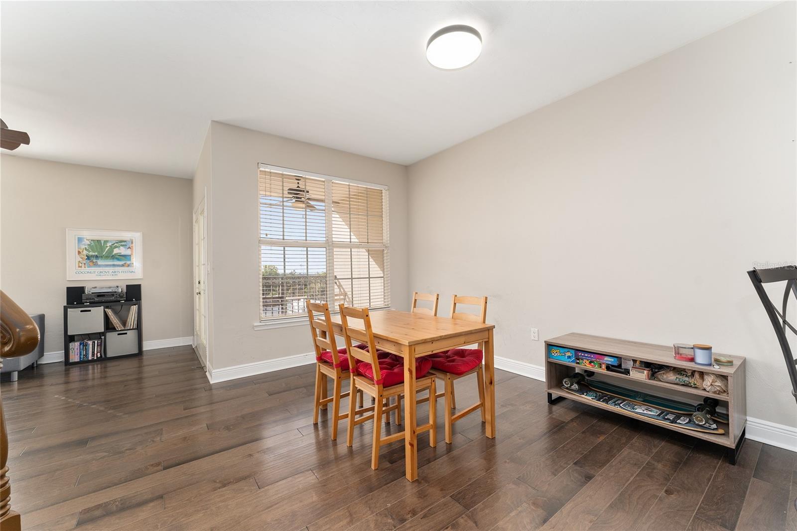 Image 17 of 59 For 201 2nd Avenue 418