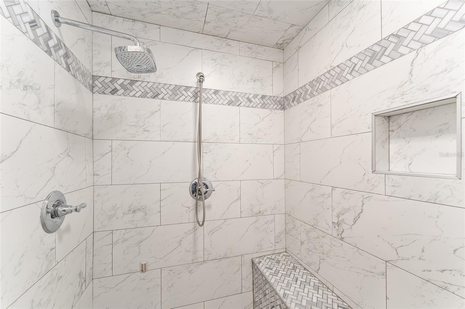 Image 35 of 59 For 201 2nd Avenue 418