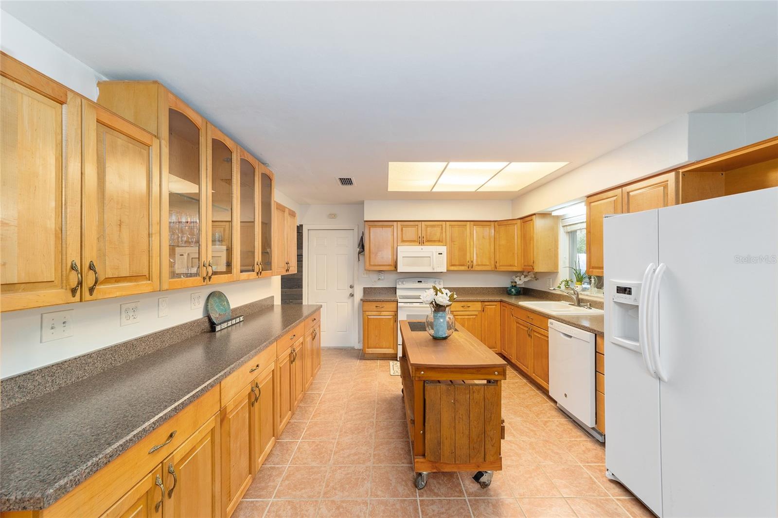 Image 12 of 37 For 5417 33rd Street