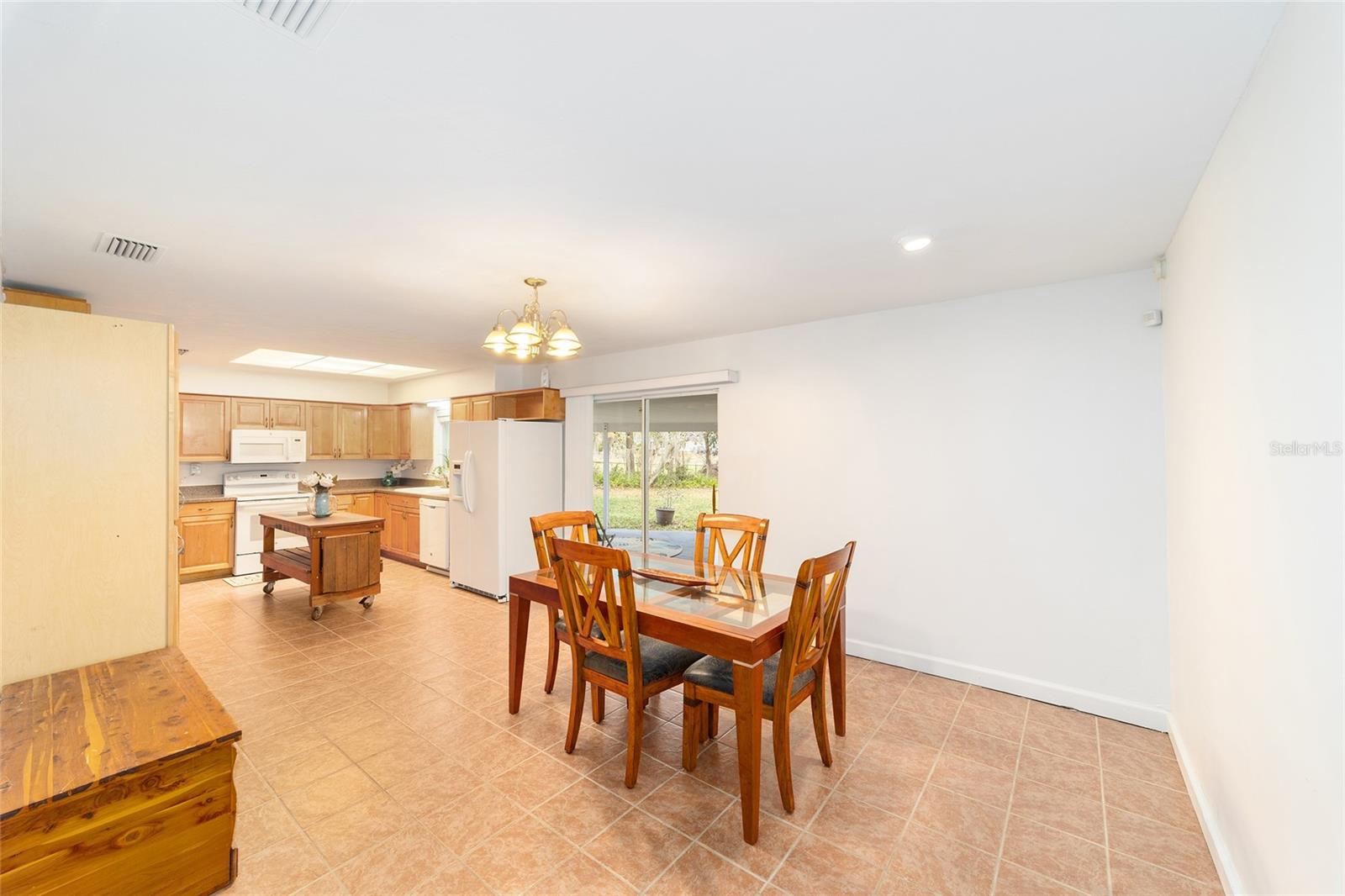 Image 16 of 37 For 5417 33rd Street