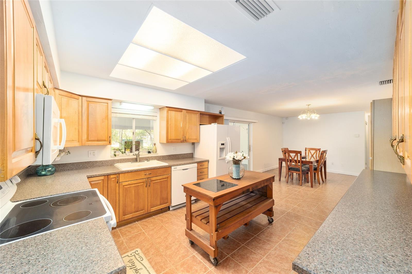 Image 9 of 37 For 5417 33rd Street