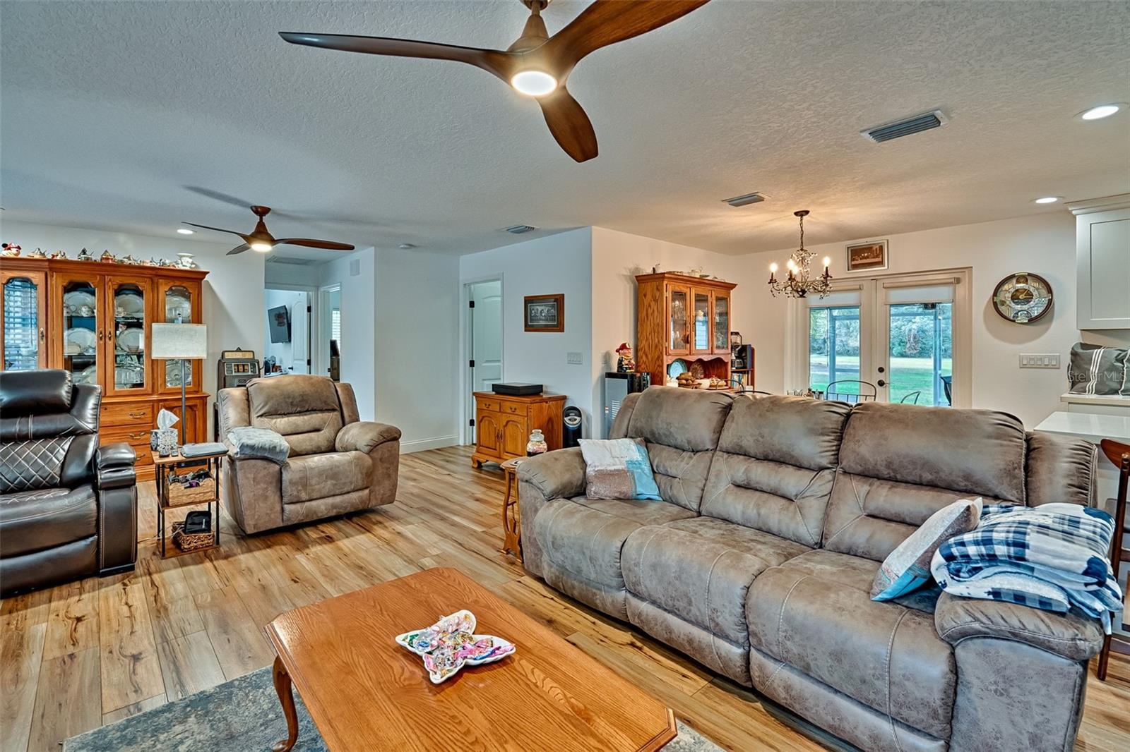 Image 5 of 41 For 1270 14th Street