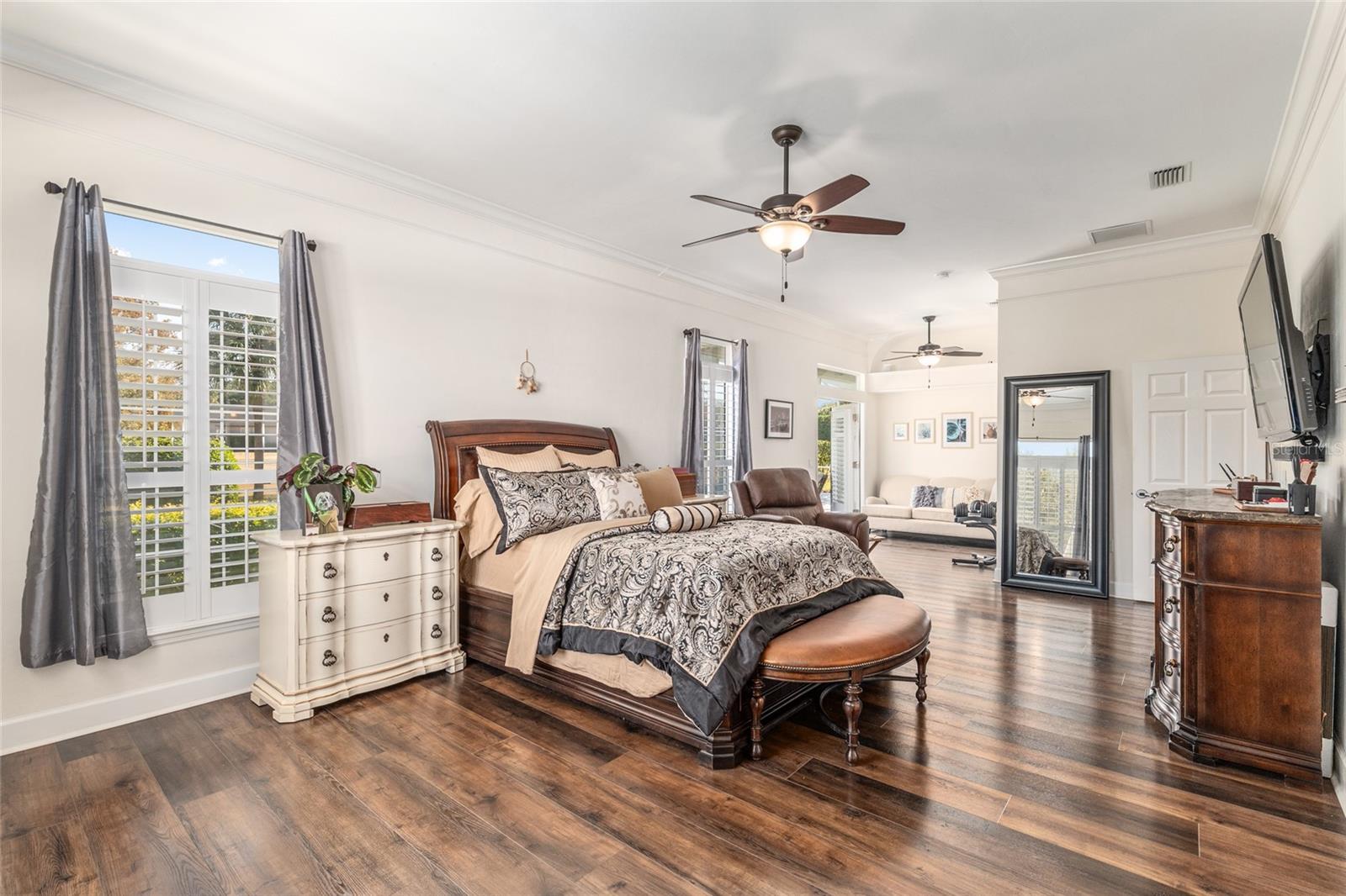 Image 33 of 98 For 1821 110th Street