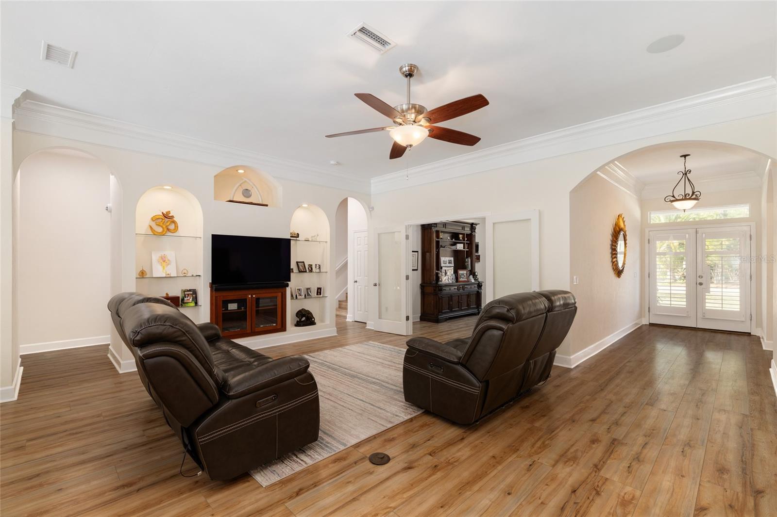 Image 9 of 98 For 1821 110th Street