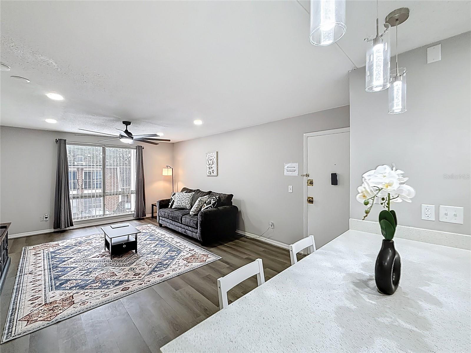 Image 10 of 28 For 1700 16th Court J21