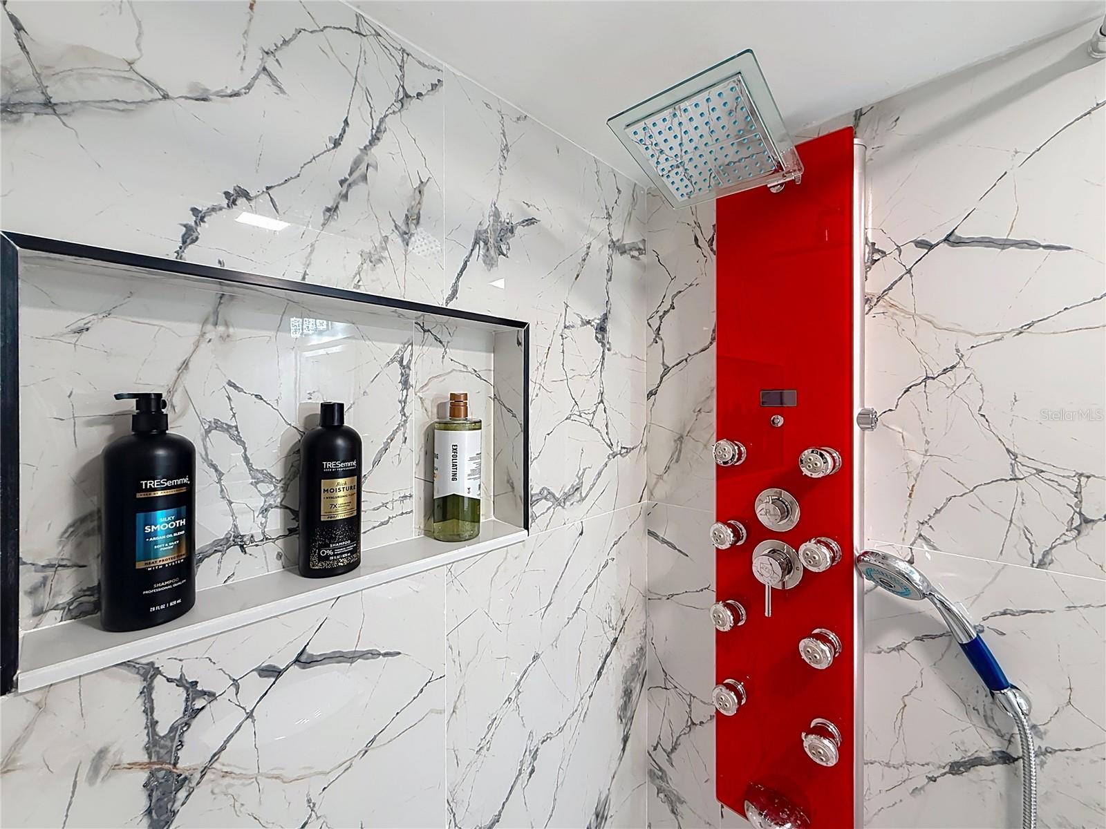 Image 22 of 28 For 1700 16th Court J21