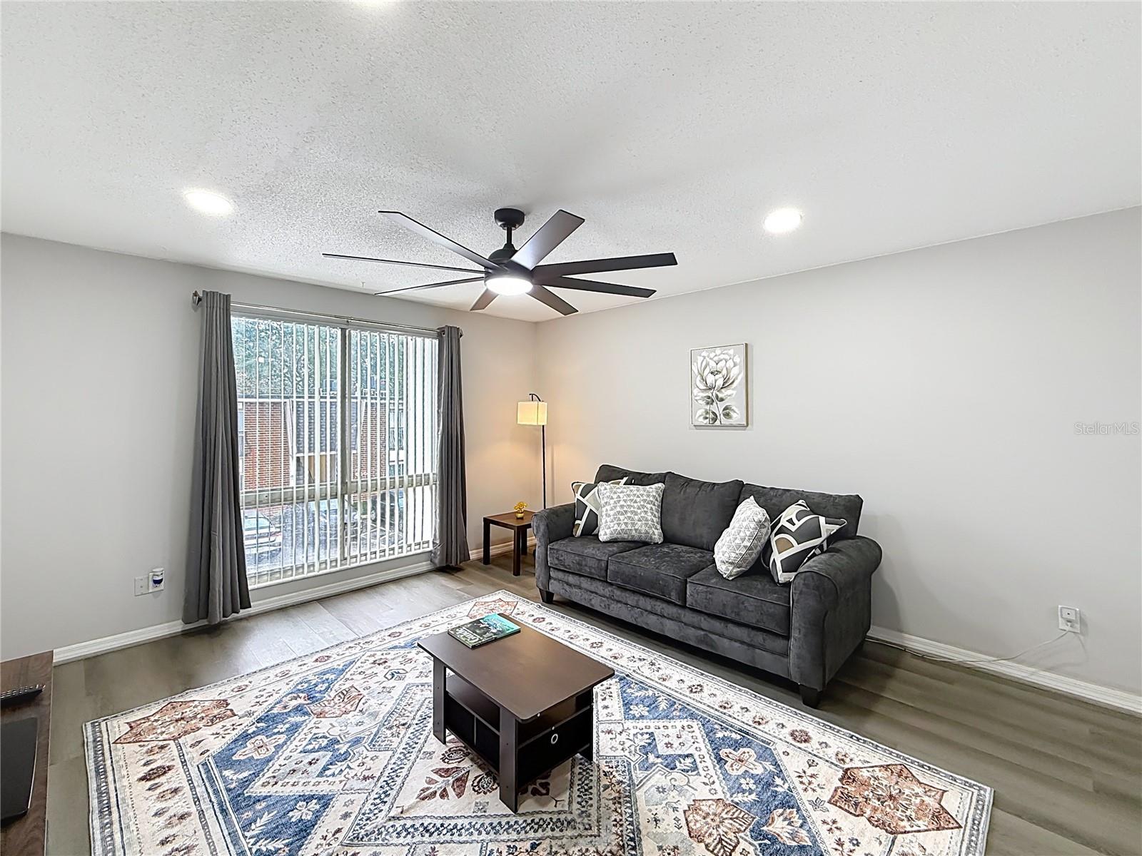 Image 5 of 28 For 1700 16th Court J21