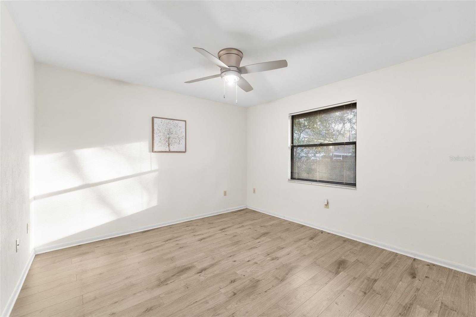 Image 14 of 29 For 1901 74th Terrace