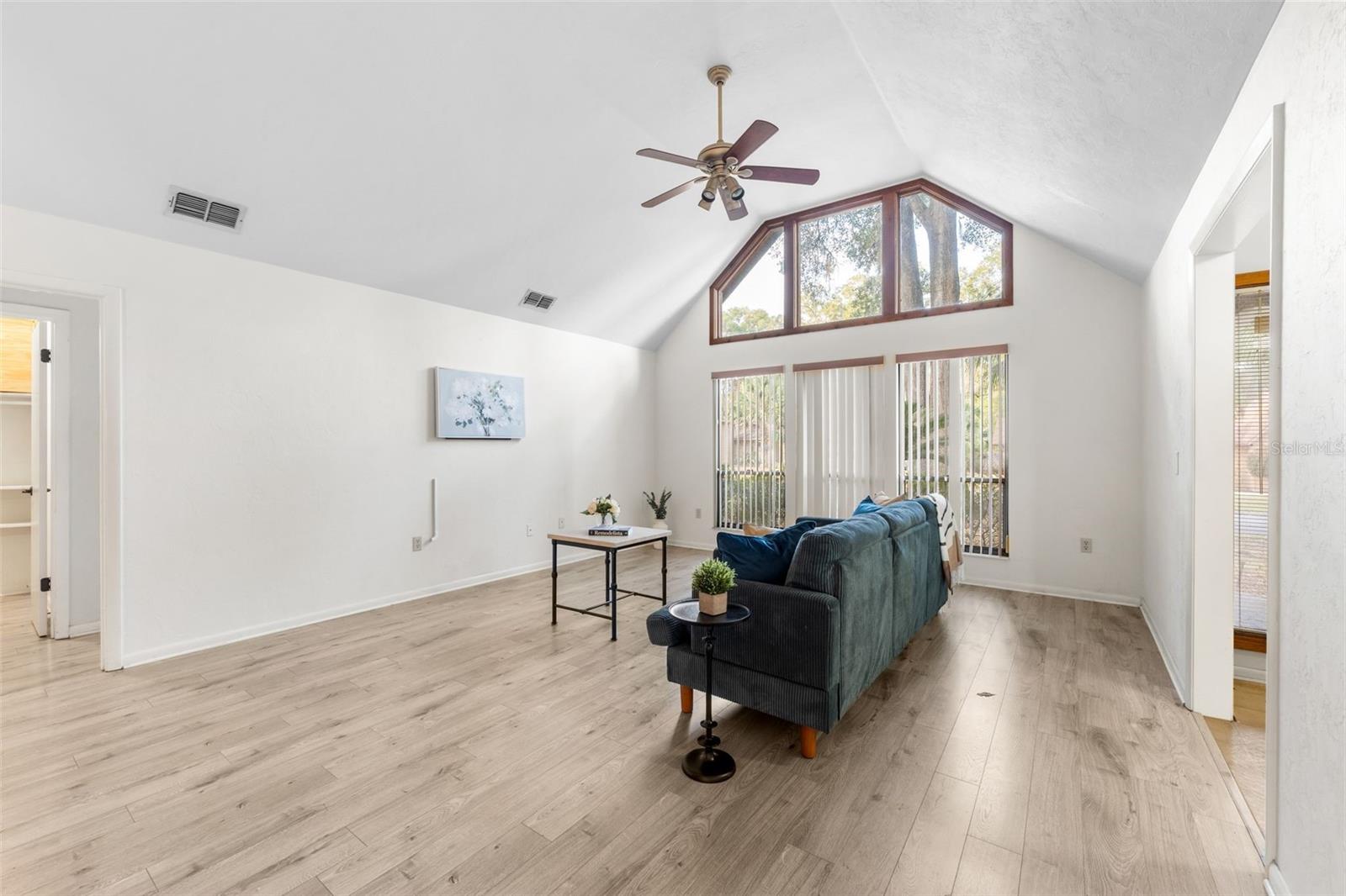 Image 6 of 29 For 1901 74th Terrace