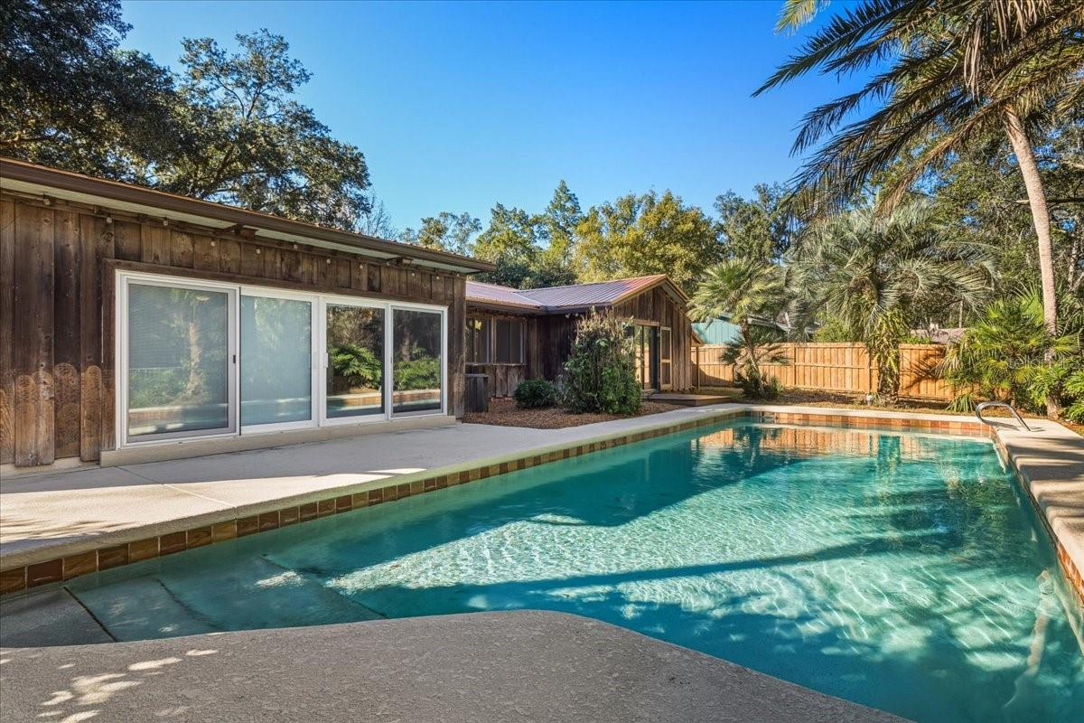 Image 14 of 33 For 1707 51st Terrace