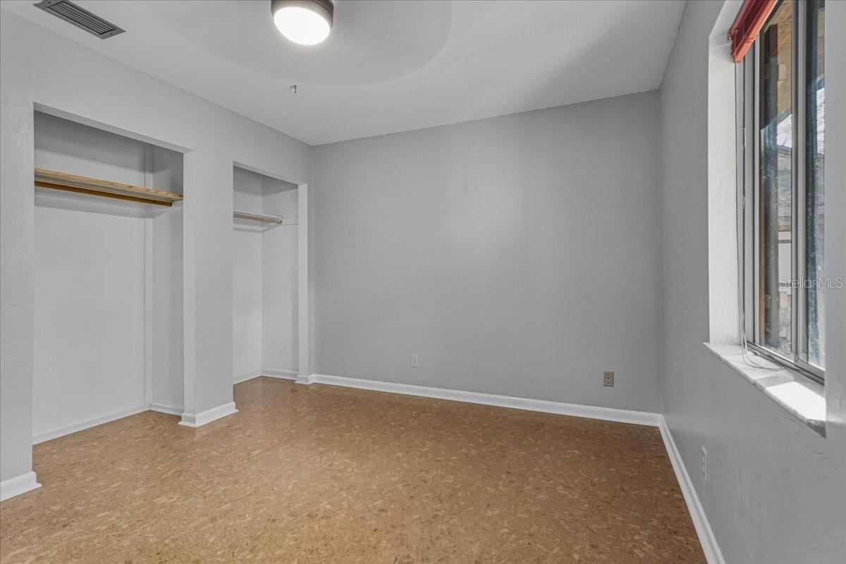 Image 21 of 33 For 1707 51st Terrace