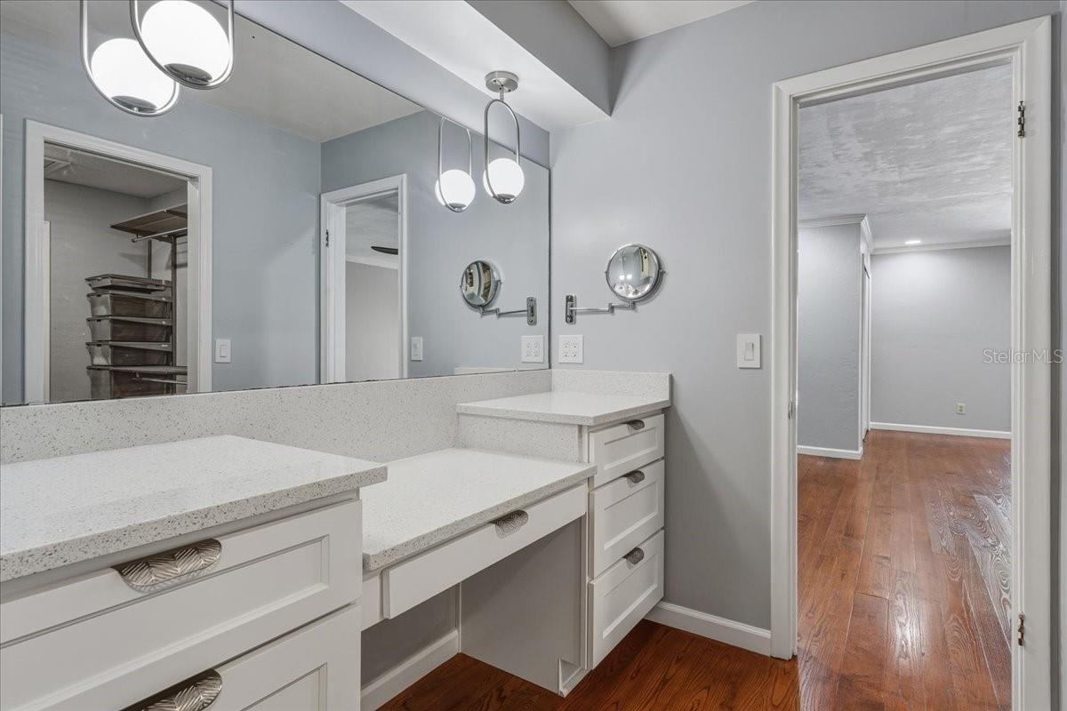 Image 31 of 33 For 1707 51st Terrace