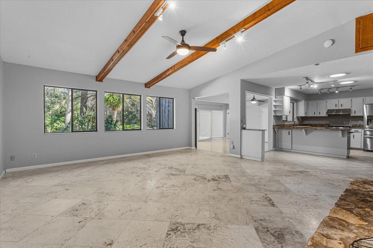 Image 5 of 33 For 1707 51st Terrace