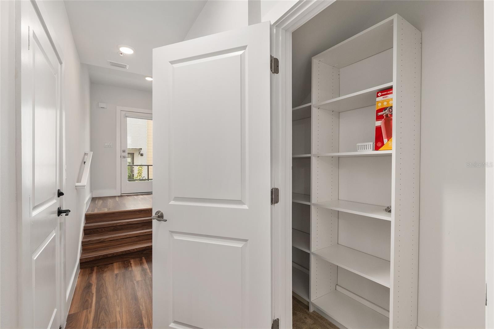 Image 18 of 82 For 2601 Williston Road 106