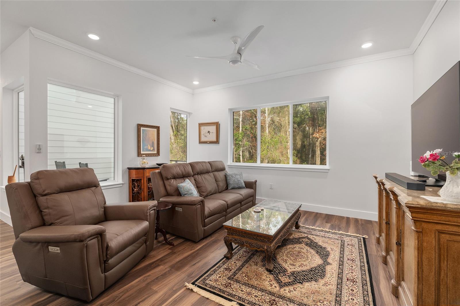 Image 37 of 82 For 2601 Williston Road 106