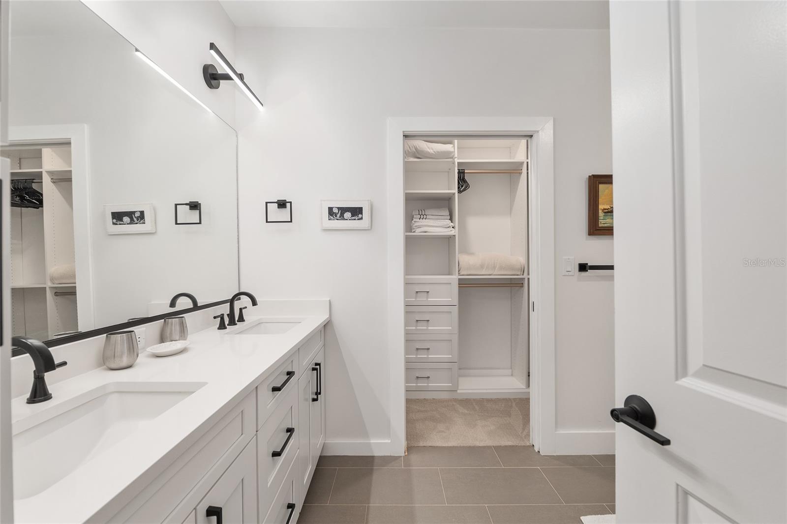 Image 55 of 82 For 2601 Williston Road 106