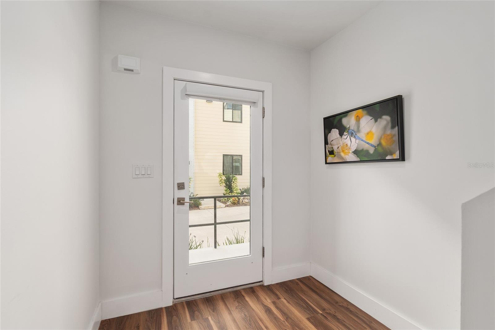 Image 7 of 82 For 2601 Williston Road 106