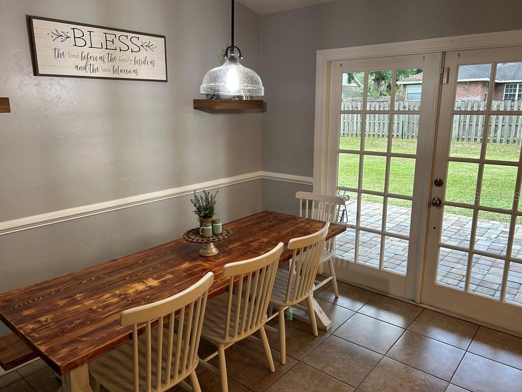 Image 12 of 16 For 25429 19th Avenue