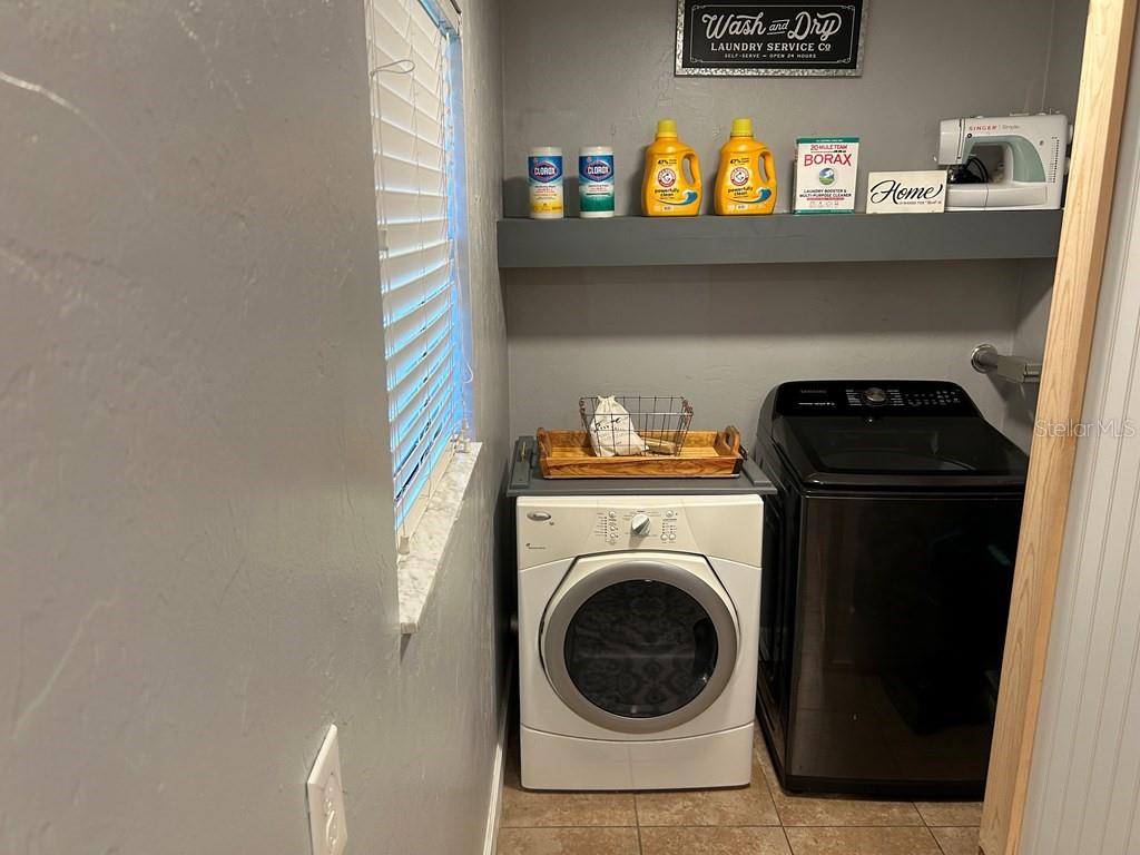 Image 8 of 16 For 25429 19th Avenue