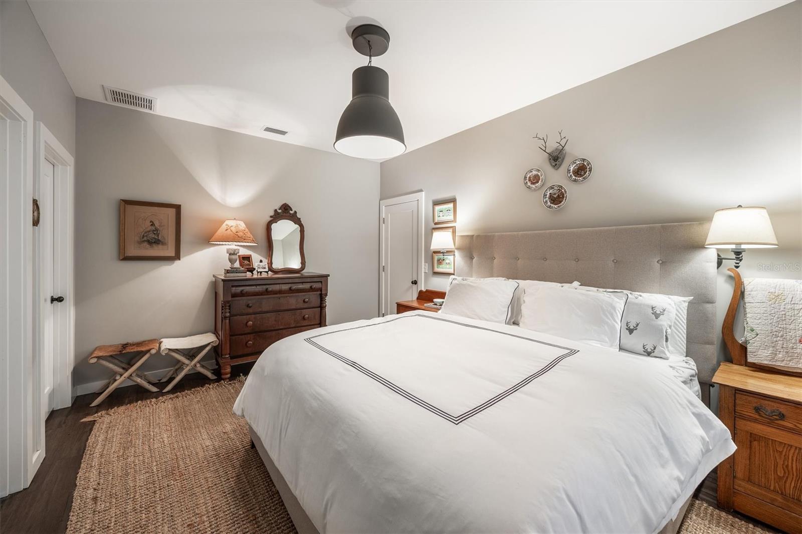 Image 16 of 48 For 1412 Baden Powell Road