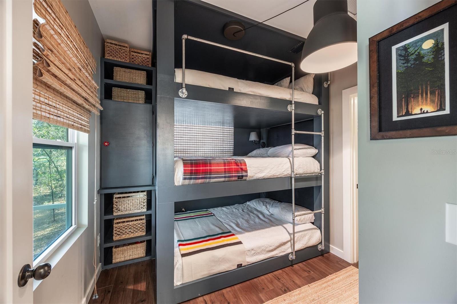 Image 22 of 48 For 1412 Baden Powell Road