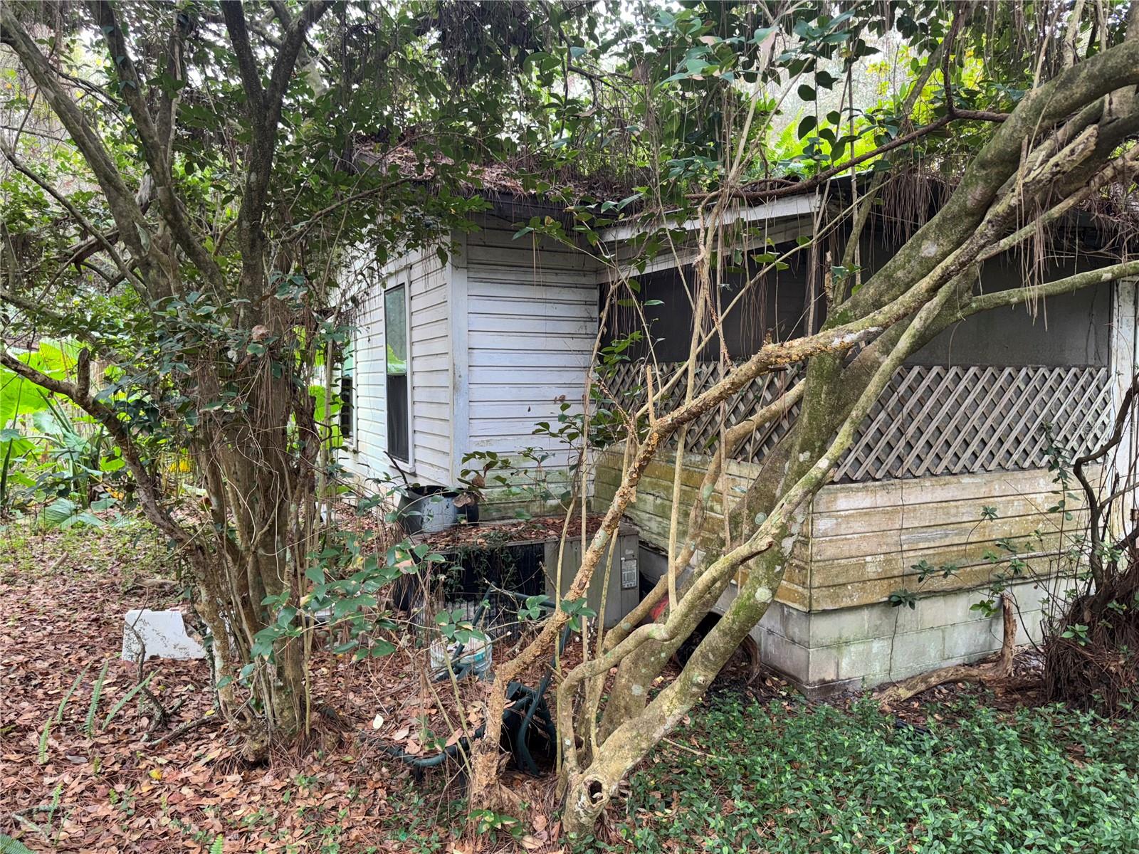 Image 21 of 22 For 1919 55th Avenue