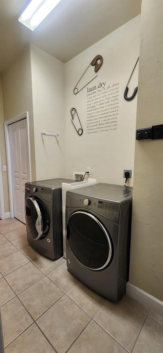 Image 16 of 22 For 8185 77th Avenue