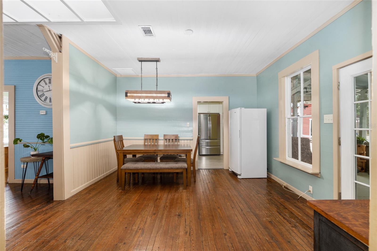 Image 18 of 71 For 15835 County Road 346