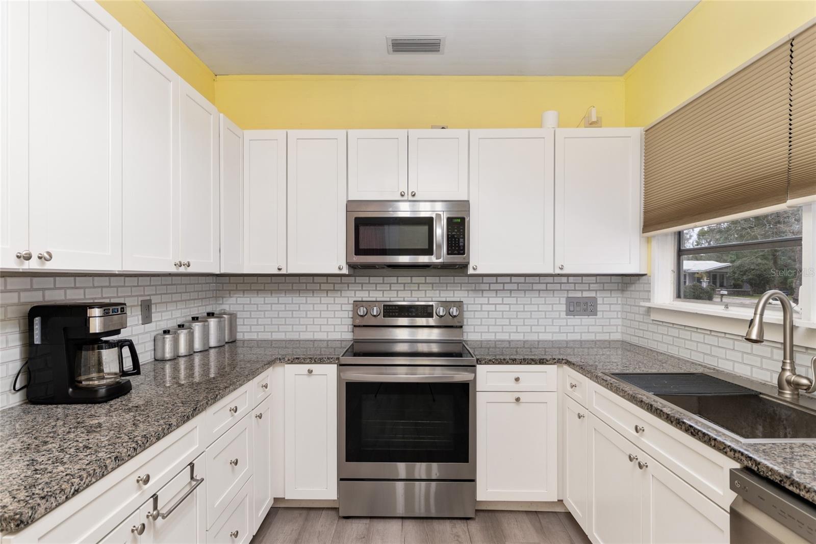 Image 21 of 71 For 15835 County Road 346