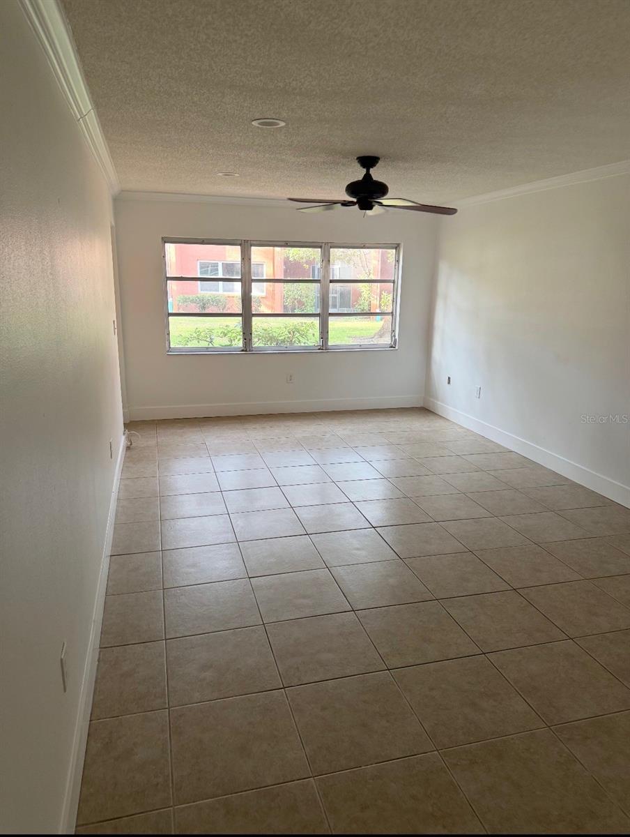 Image 11 of 28 For 4805 Alt 19 217