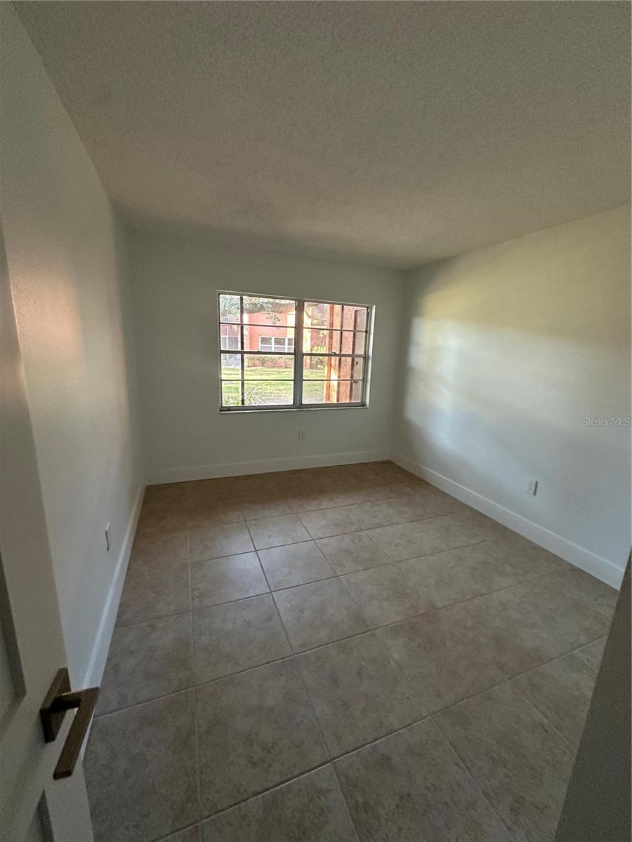 Image 15 of 28 For 4805 Alt 19 217