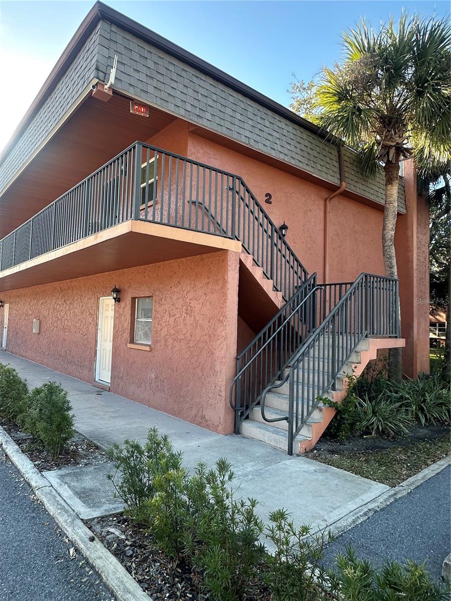 Image 2 of 28 For 4805 Alt 19 217