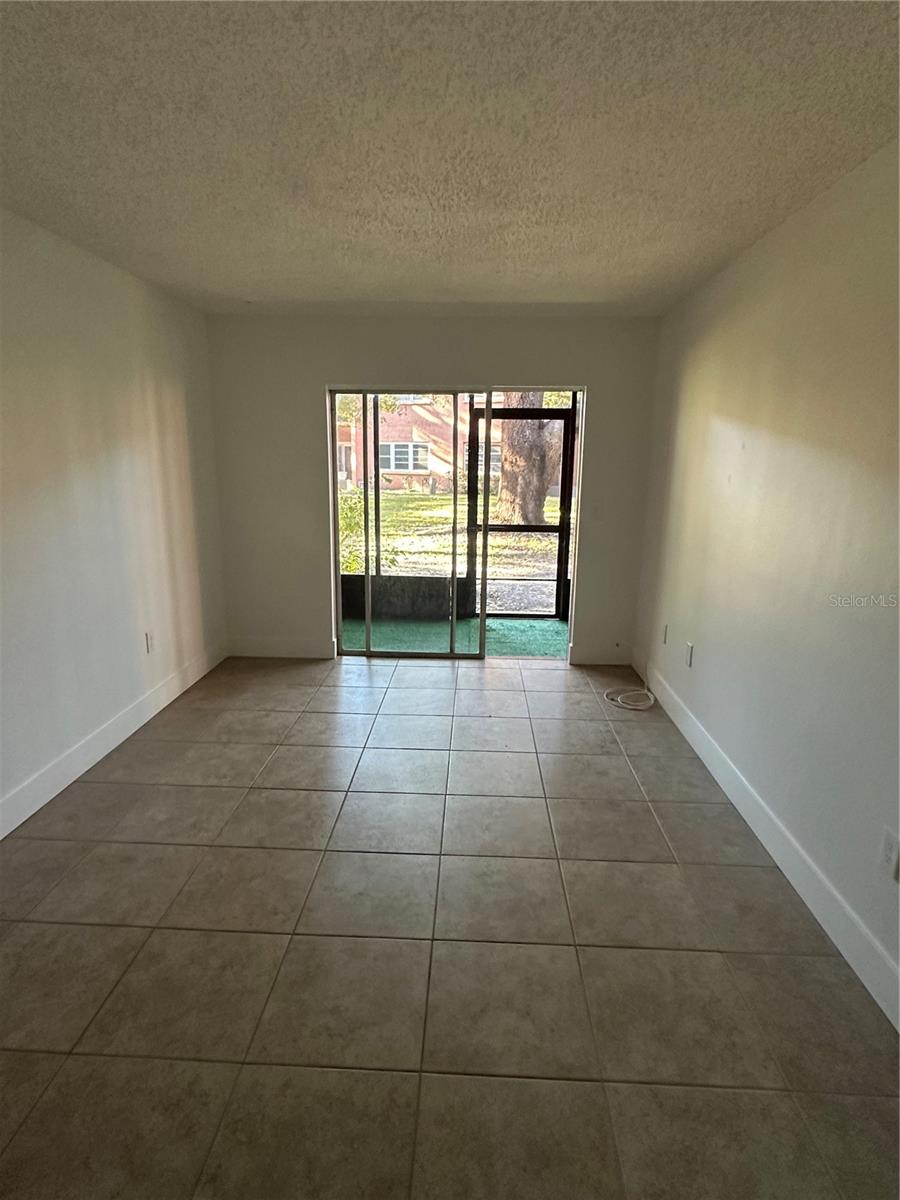 Image 21 of 28 For 4805 Alt 19 217