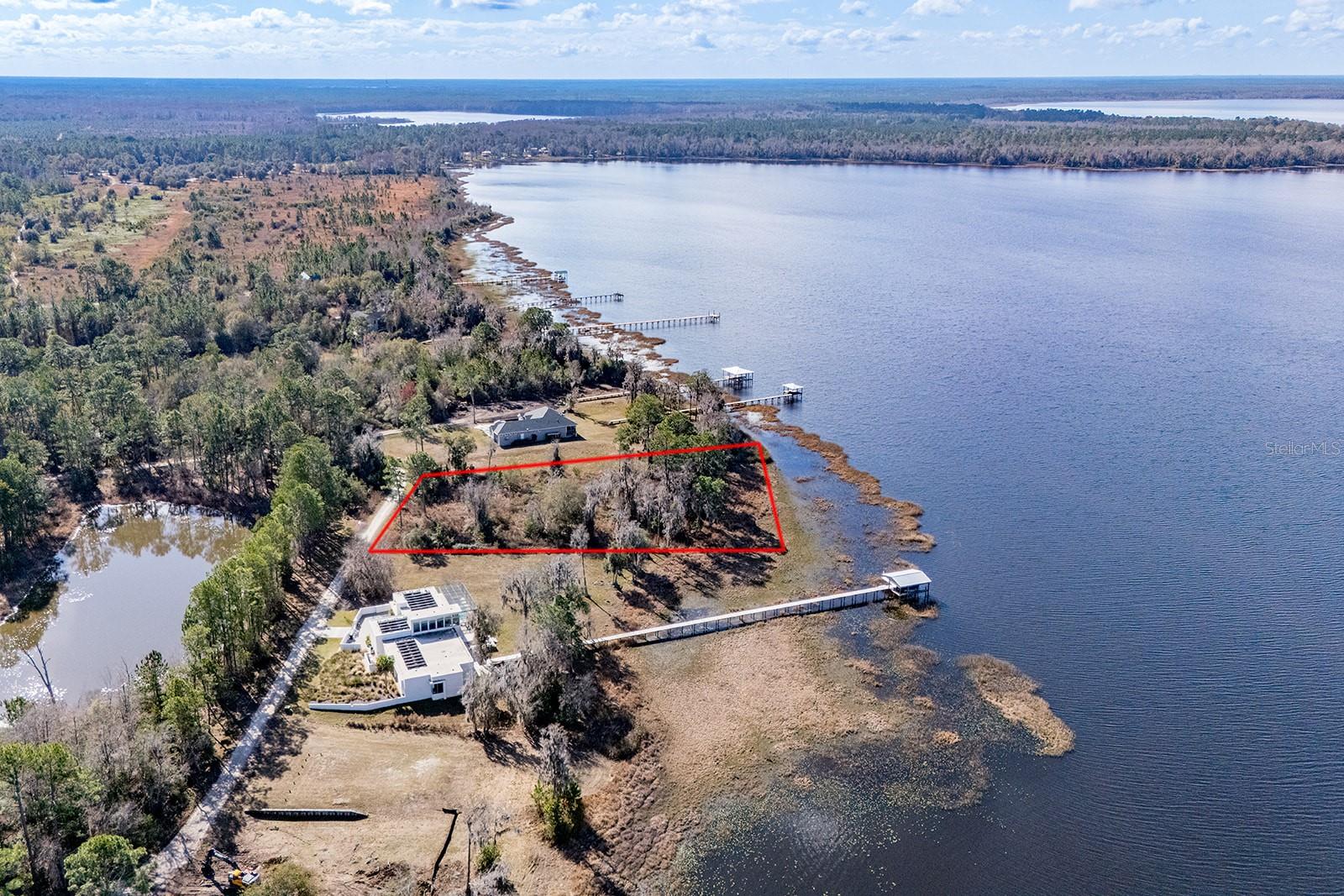 Image 13 of 54 For Lakeshore Drive