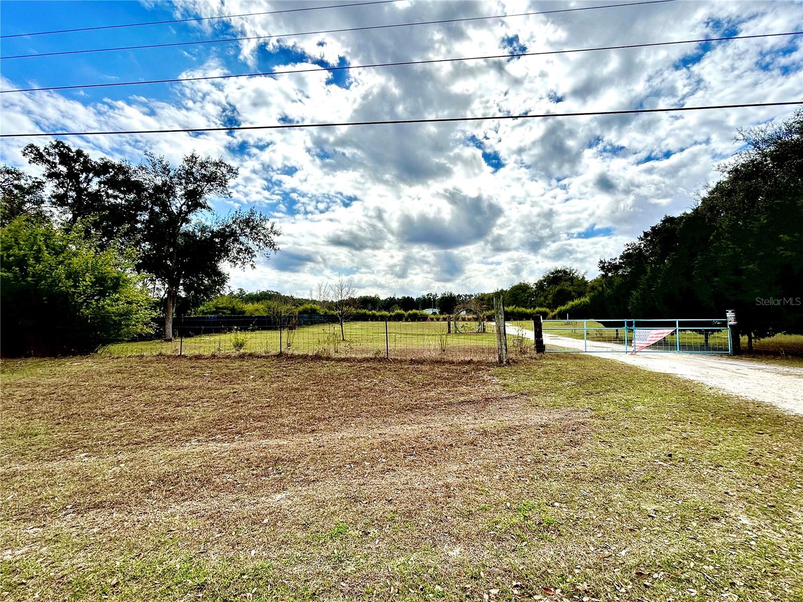 Image 2 of 27 For 0 Nw 60th St