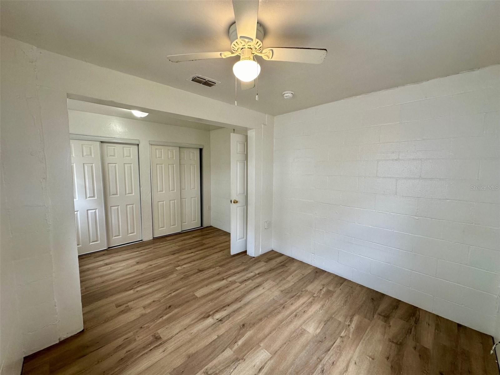 Image 7 of 25 For 647 Waldo Road