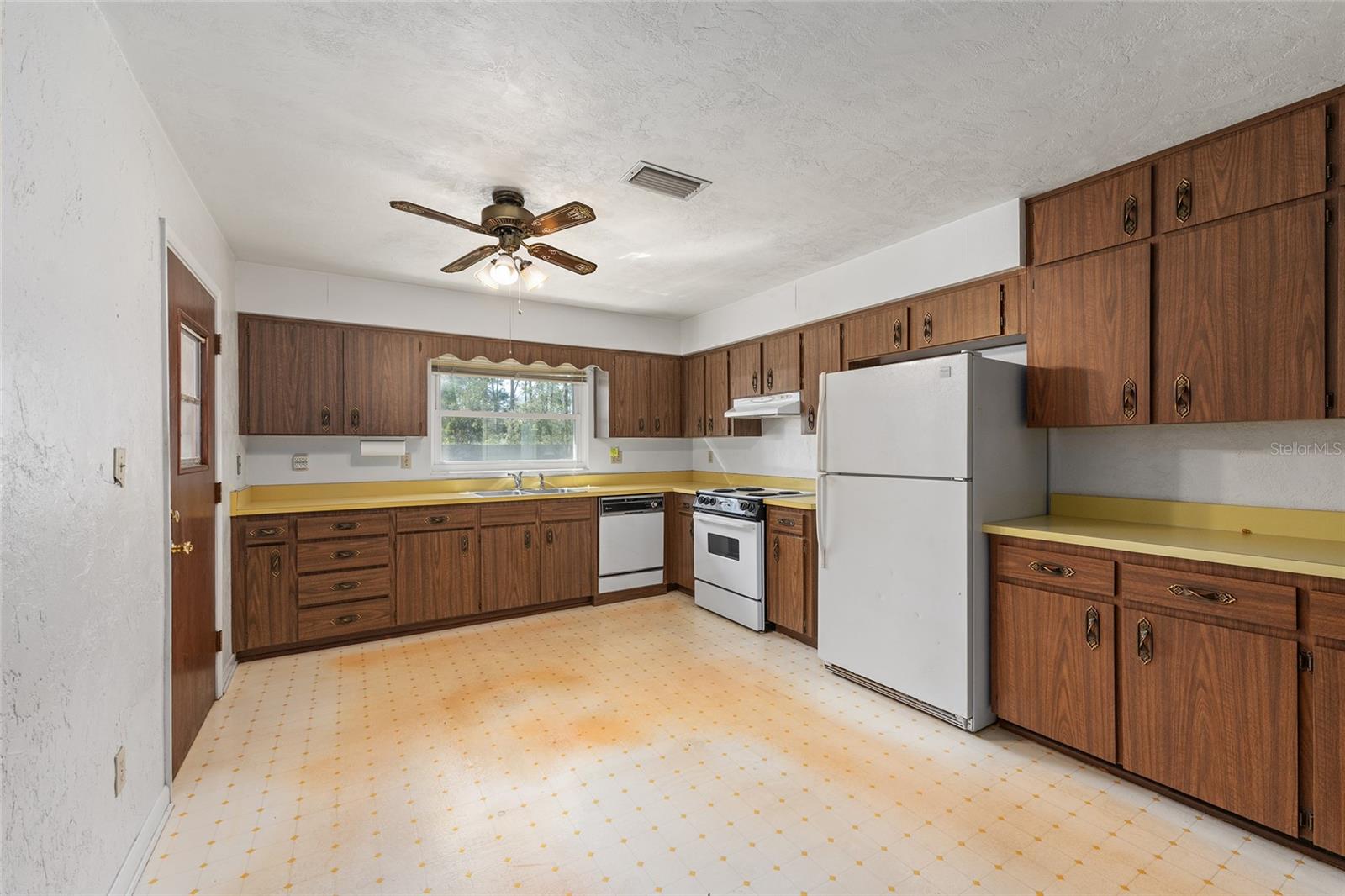 Image 4 of 39 For 2629 55th Boulevard