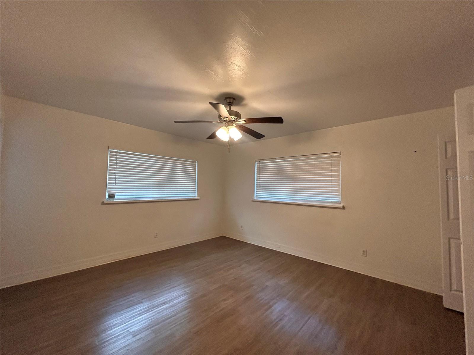 Image 10 of 27 For 16633 173rd Terrace