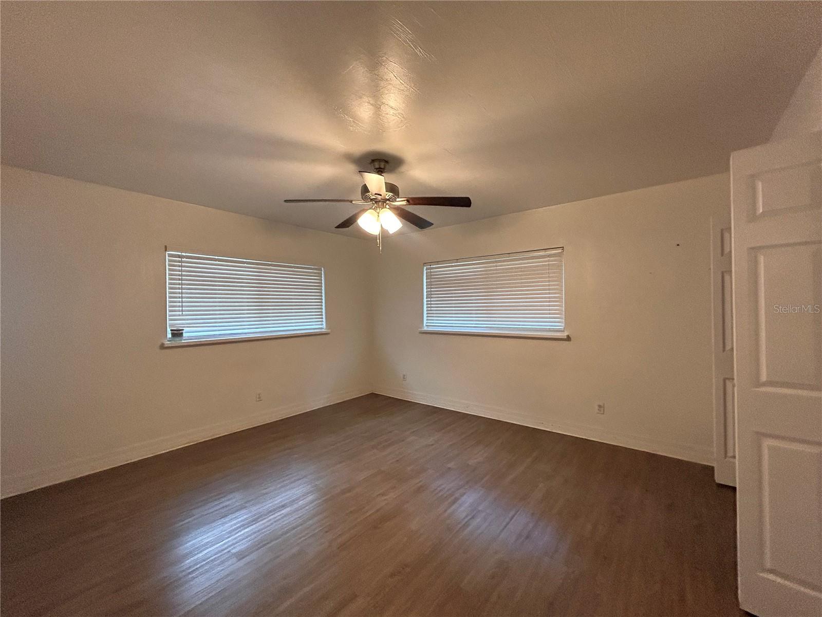 Image 15 of 27 For 16633 173rd Terrace