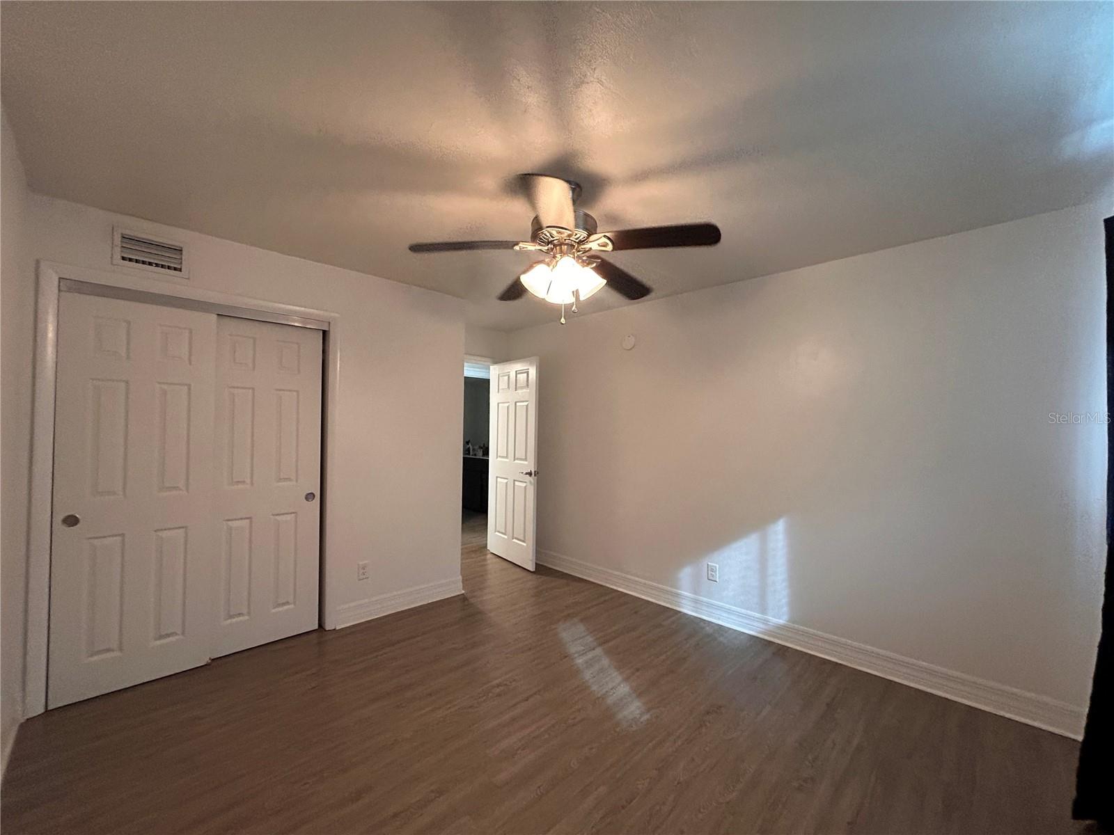 Image 19 of 27 For 16633 173rd Terrace