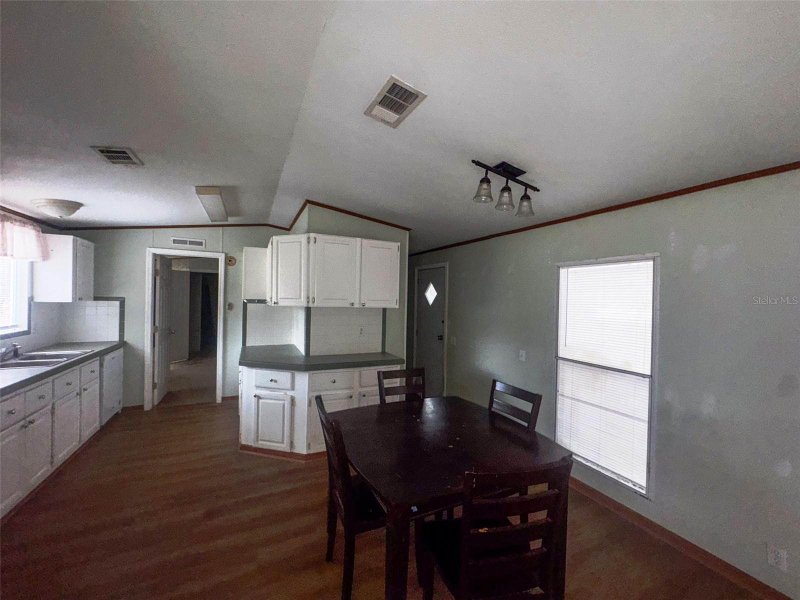 Image 3 of 15 For 6705 67th Way