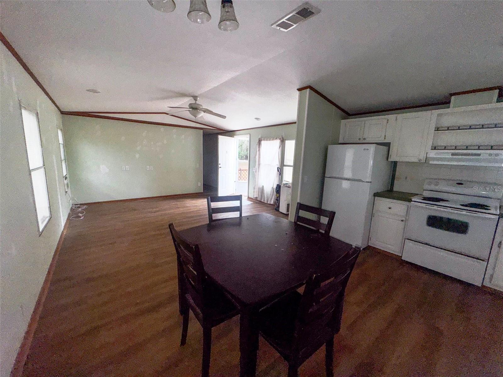 Image 4 of 15 For 6705 67th Way