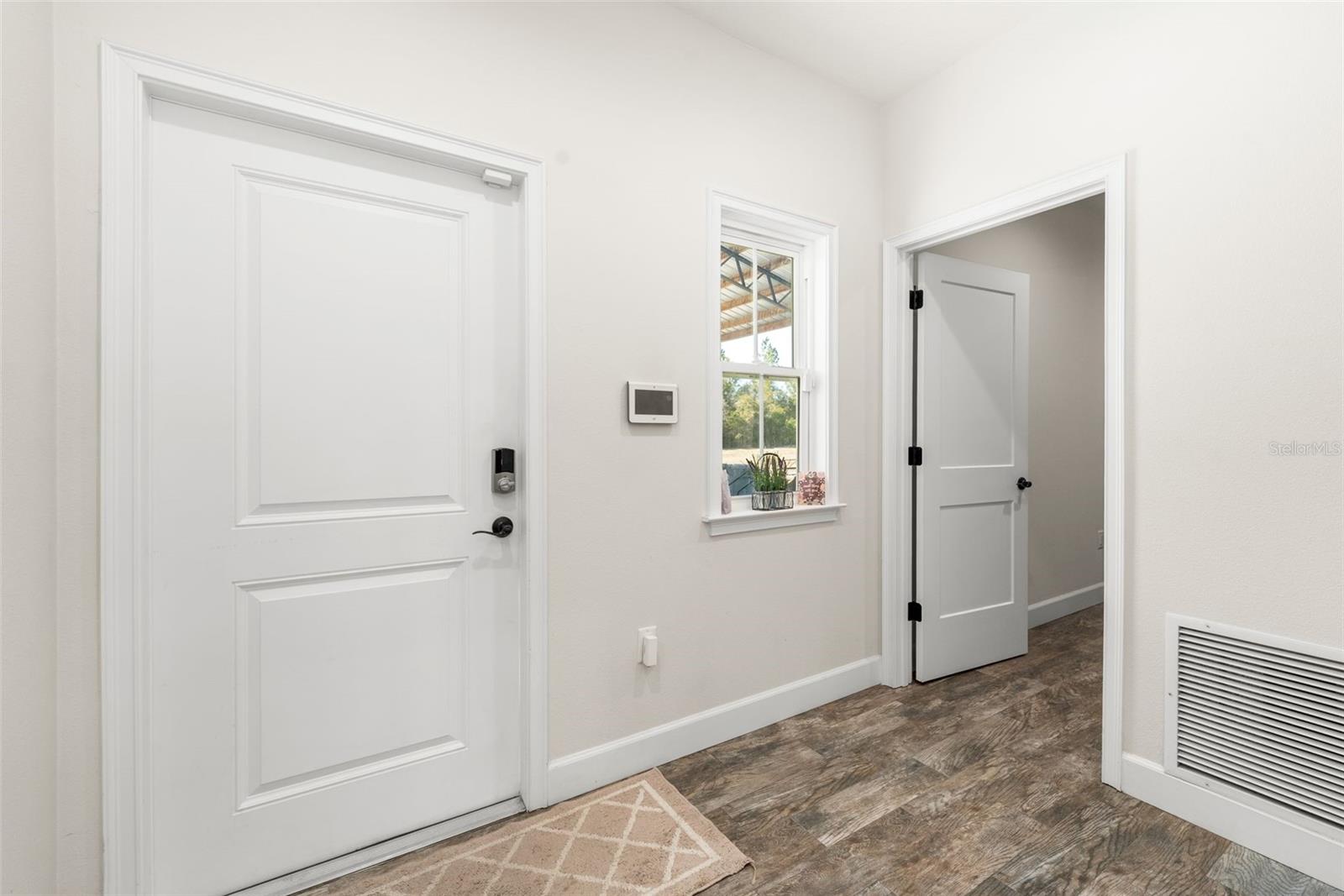 Image 18 of 37 For 26530 110th Avenue