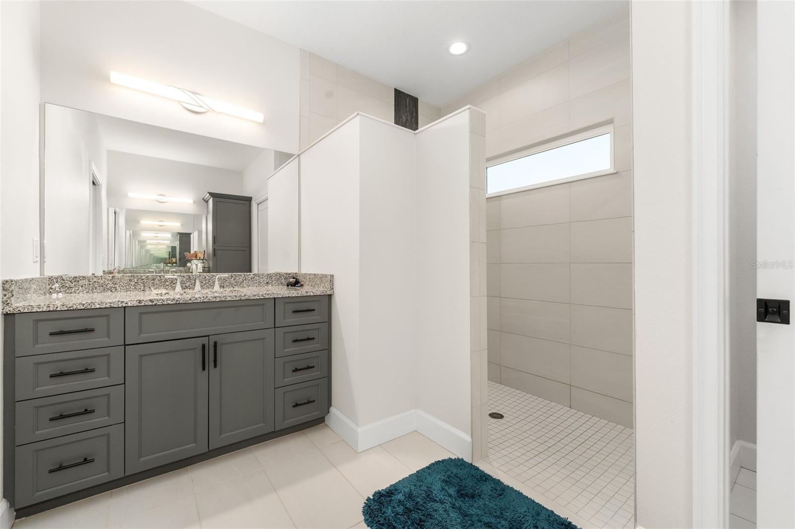 Image 24 of 37 For 26530 110th Avenue